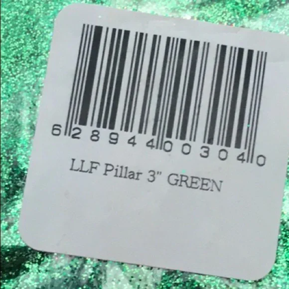 Lloyd Farms Green Beeswax Glitter Pillar Candle - Picture 6 of 6